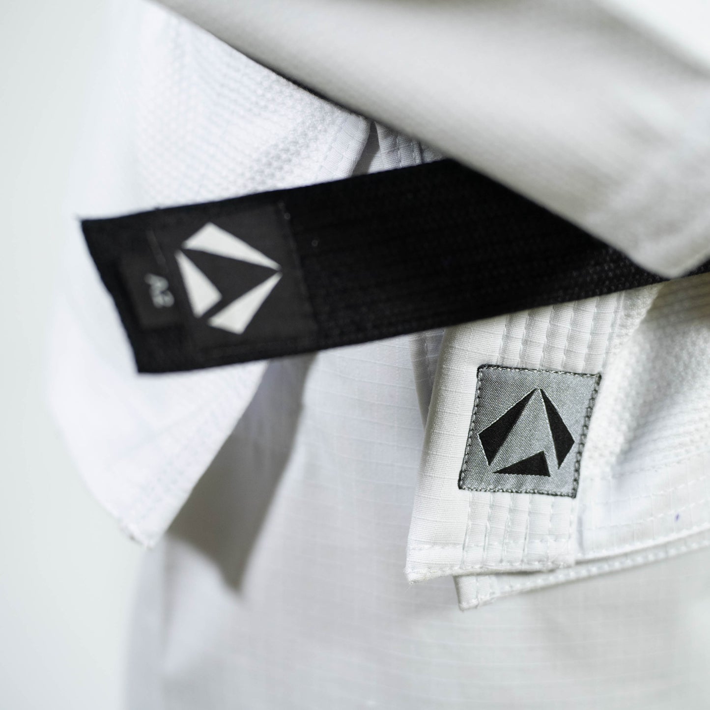 KIMONO BJJ EDGE BRANCO